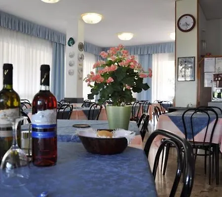 Roby 3* Lido di Jesolo