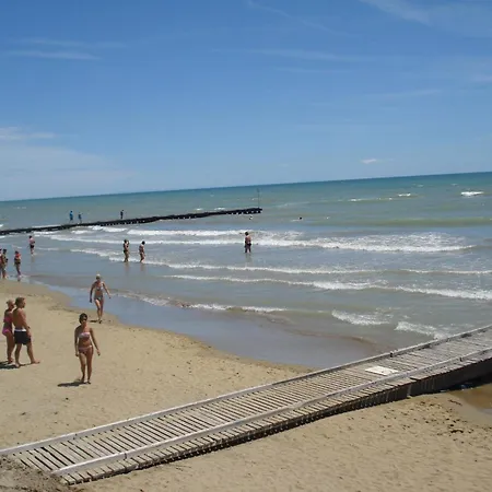 מלון Roby לידו די ג'סולו